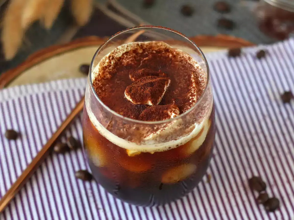 Студено кафе с вкус на тирамису - снимка 2