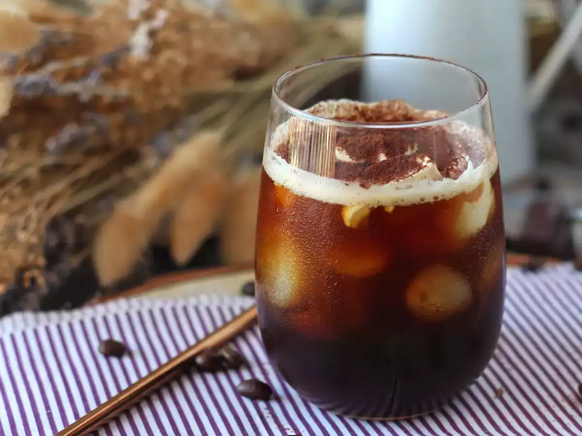 Студено кафе с вкус на тирамису - снимка 3