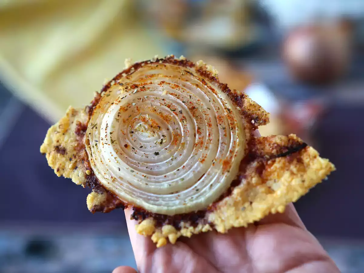 Супер хрупкави домашни чипсове с лук и пармезан - снимка 5