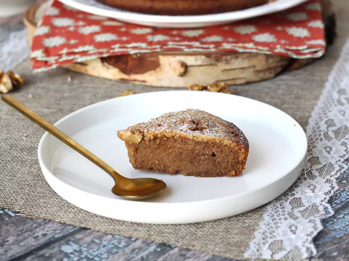 Суперлесна орехова торта само с 4 съставки - снимка 5