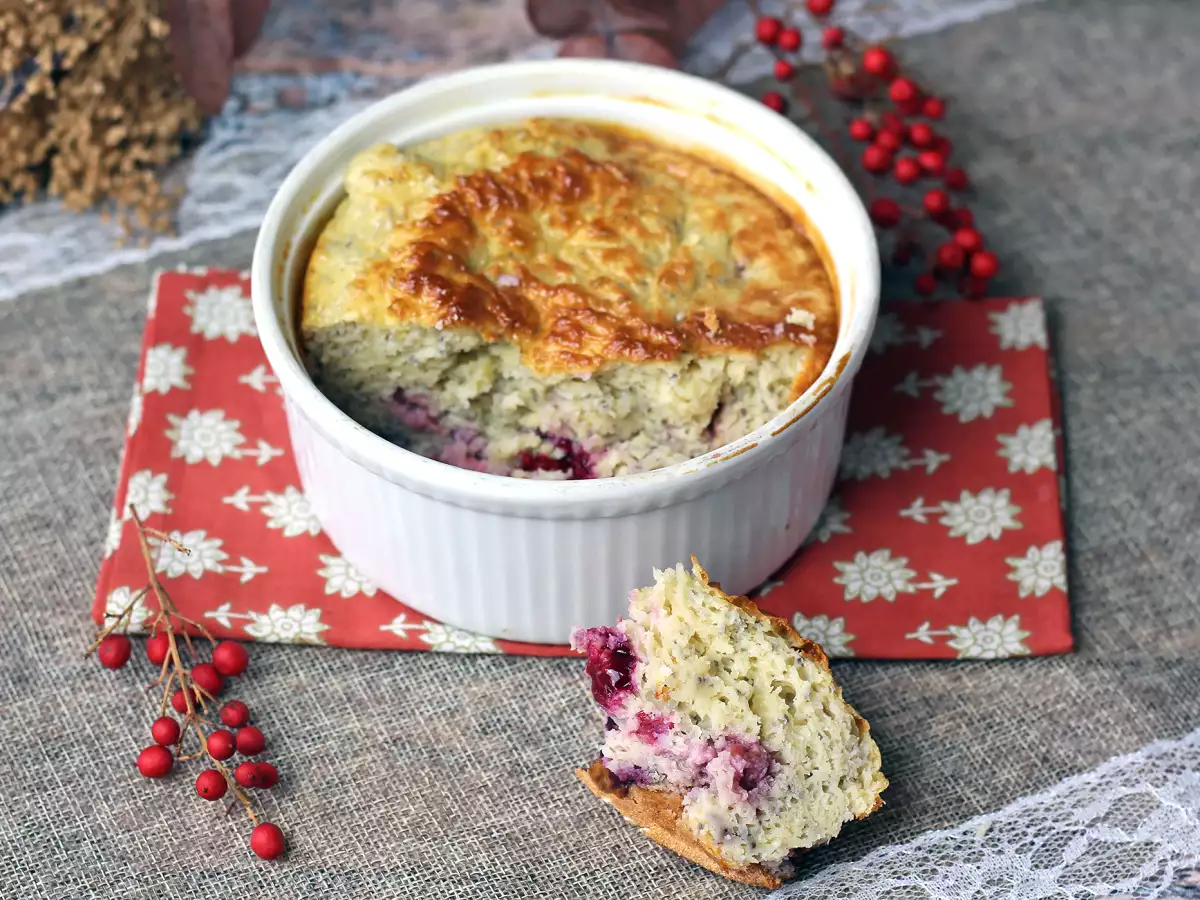 Суперпроста протеинова торта с червени плодове - снимка 5