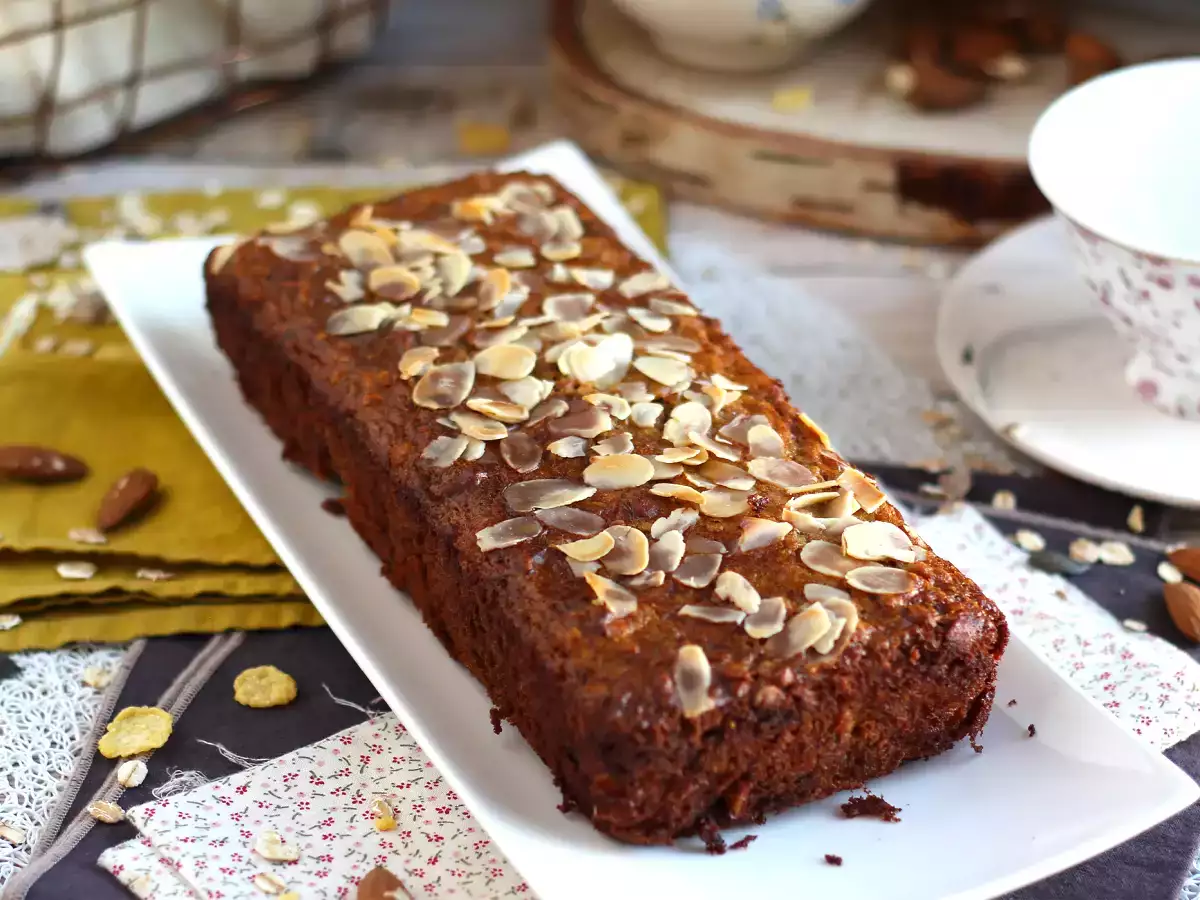 Торта с мюсли без добавяне на захар - перфектната рецепта преди спорт, която предотвратява разхищението! - снимка 2