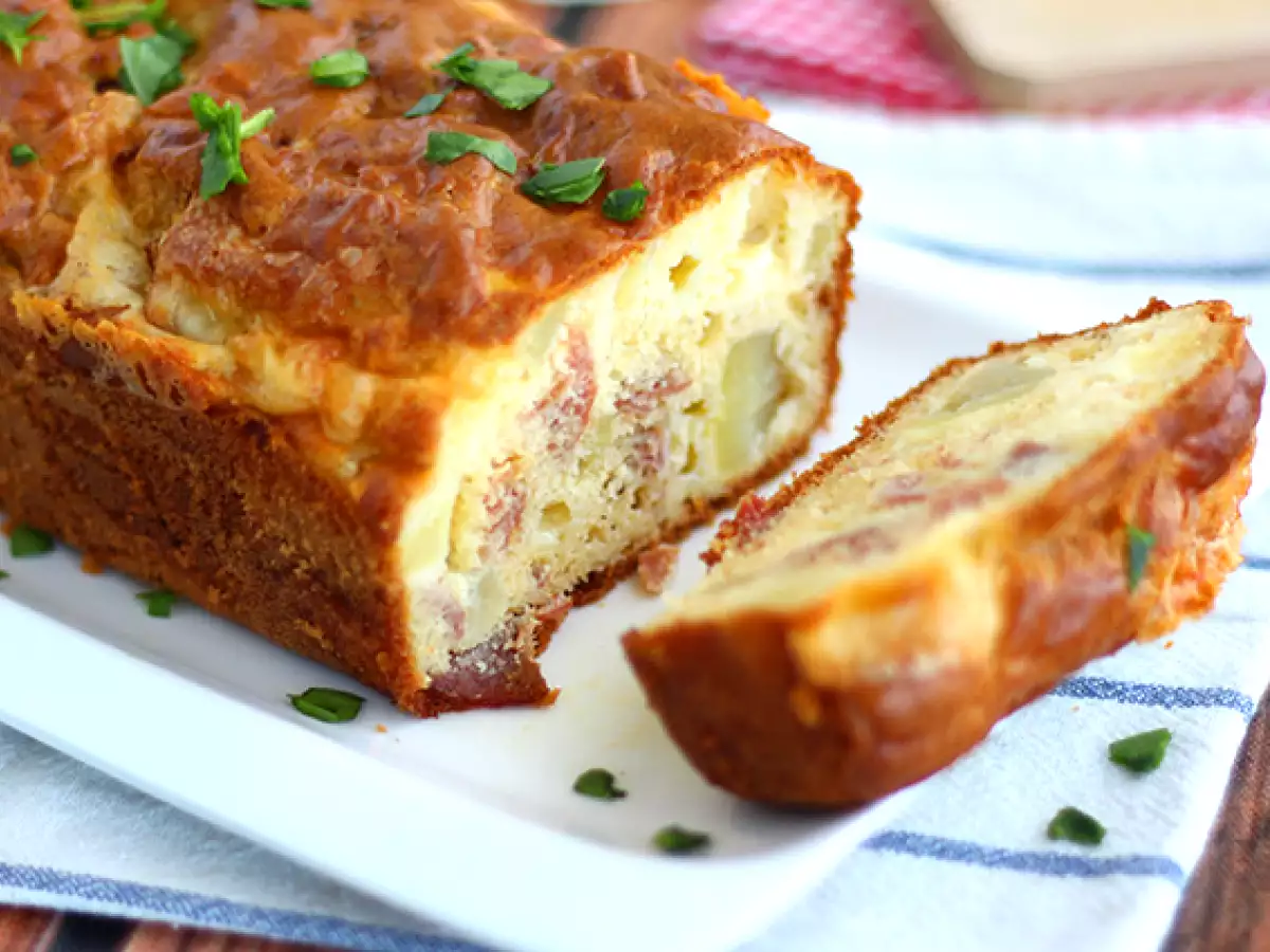 Торта с остатъци от сирене раклет - снимка 3