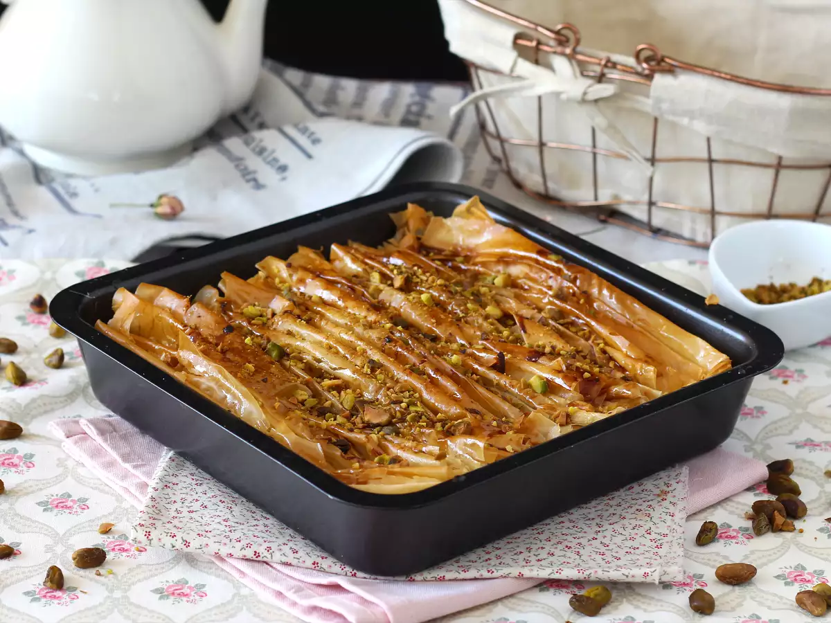 Торта с реснички, супер хрупкавата торта, която е лесна за приготвяне - Laz Borek turc facile