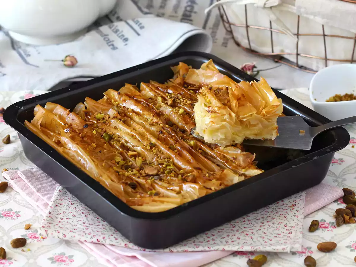 Торта с реснички, супер хрупкавата торта, която е лесна за приготвяне - Laz Borek turc facile - снимка 2