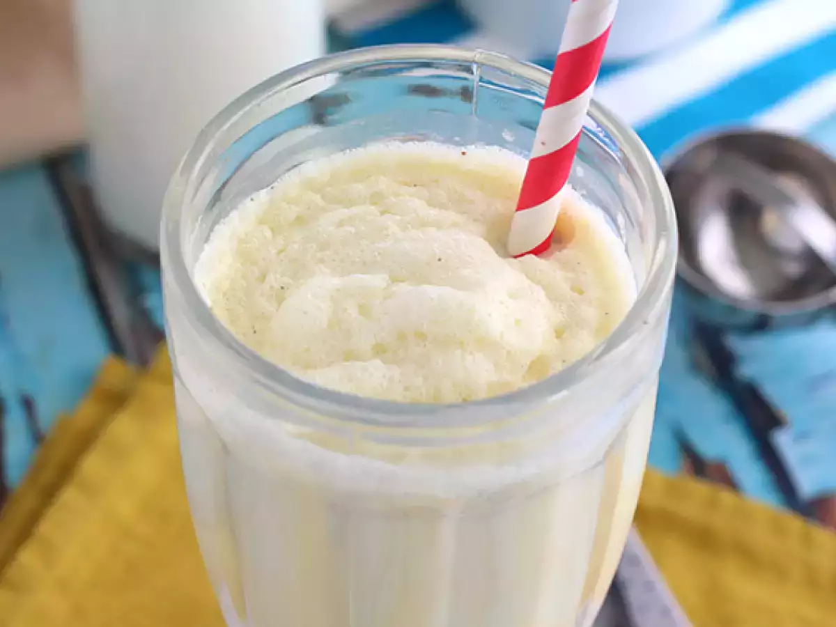 Ванилов млечен шейк - снимка 2