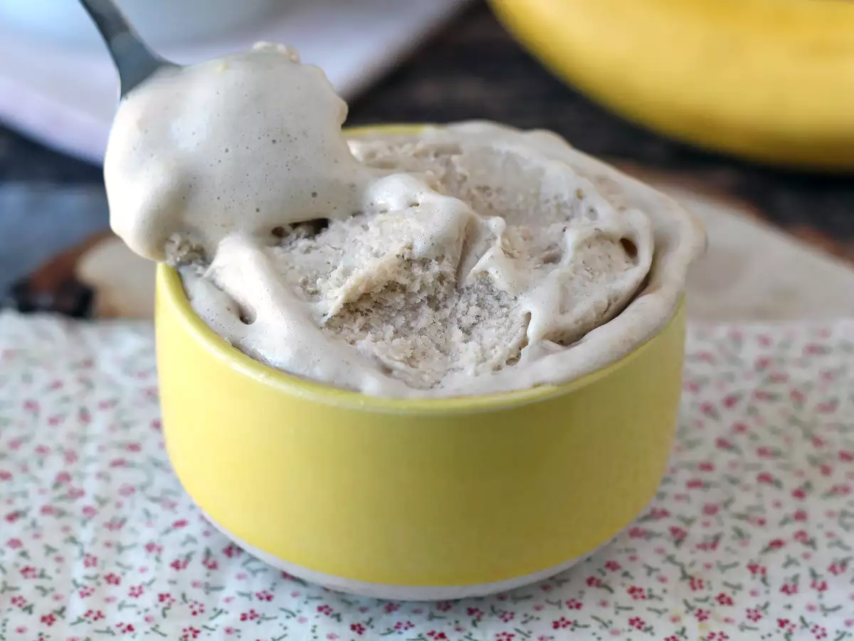 Ванилов сладолед от суроватка, с високо съдържание на протеини, бърз и с 3 съставки! - снимка 3