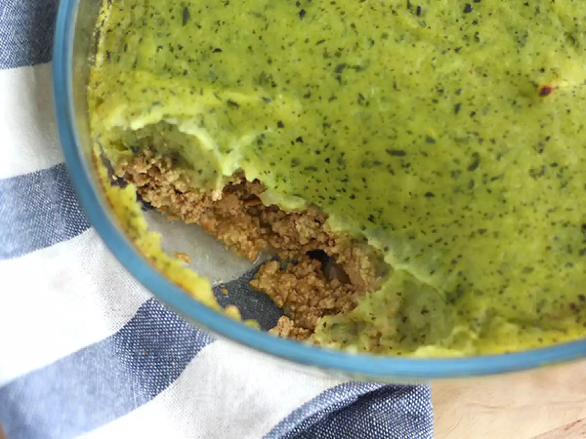 Веган овчарски пай с тиквички и тофу - снимка 2