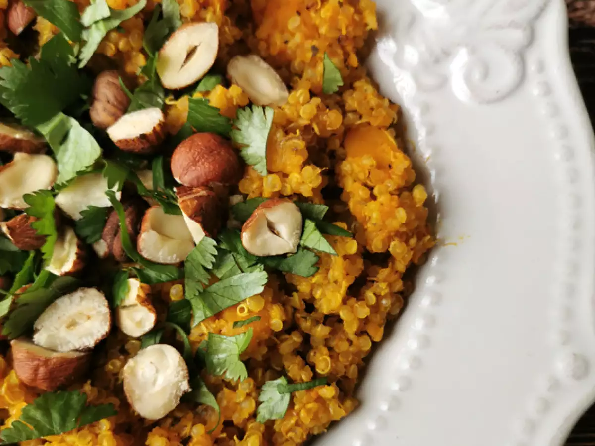 Вегетарианско ризото с киноа, маслодаен орех, лешници и кориандър - Quinotto - снимка 2