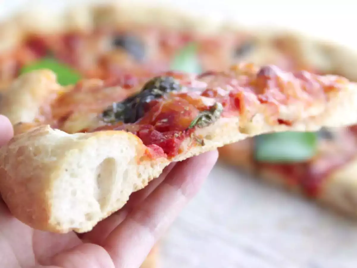 Влажна пица Маргарита - снимка 4