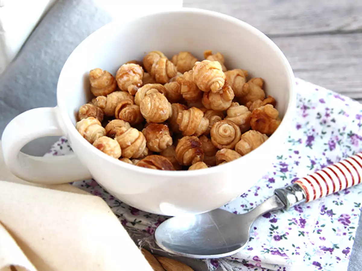 Зърнени храни с мини кроасан - снимка 5