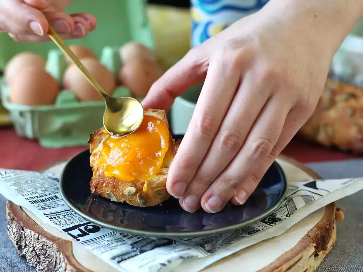 Захаросани яйчни жълтъци със спрей от Air Fryer - снимка 5